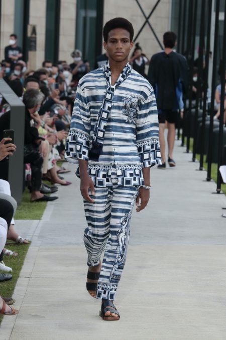 Dolce and Gabbana Spring Summer 2021 Mens Runway Collection 010