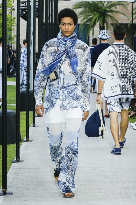 Dolce and Gabbana Spring Summer 2021 Mens Runway Collection 043