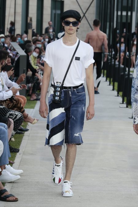 Dolce and Gabbana Spring Summer 2021 Mens Runway Collection 046