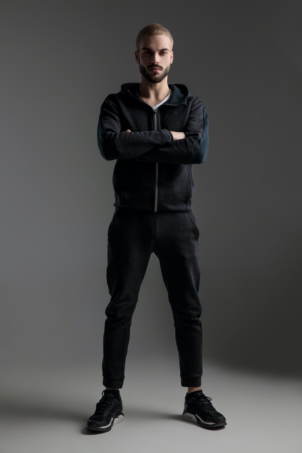 Stretchy Yet Comfortable Track Clothes The Fashionisto