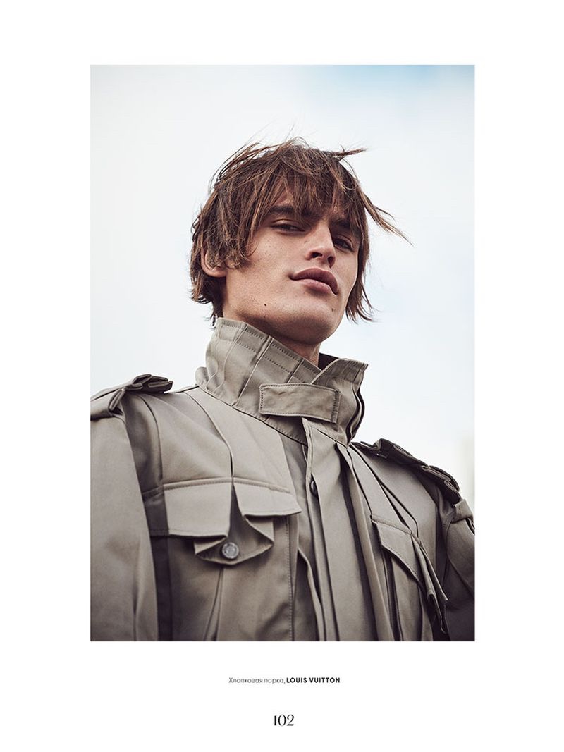 Parker van Noord 2020 Vogue Ukraine Man 006