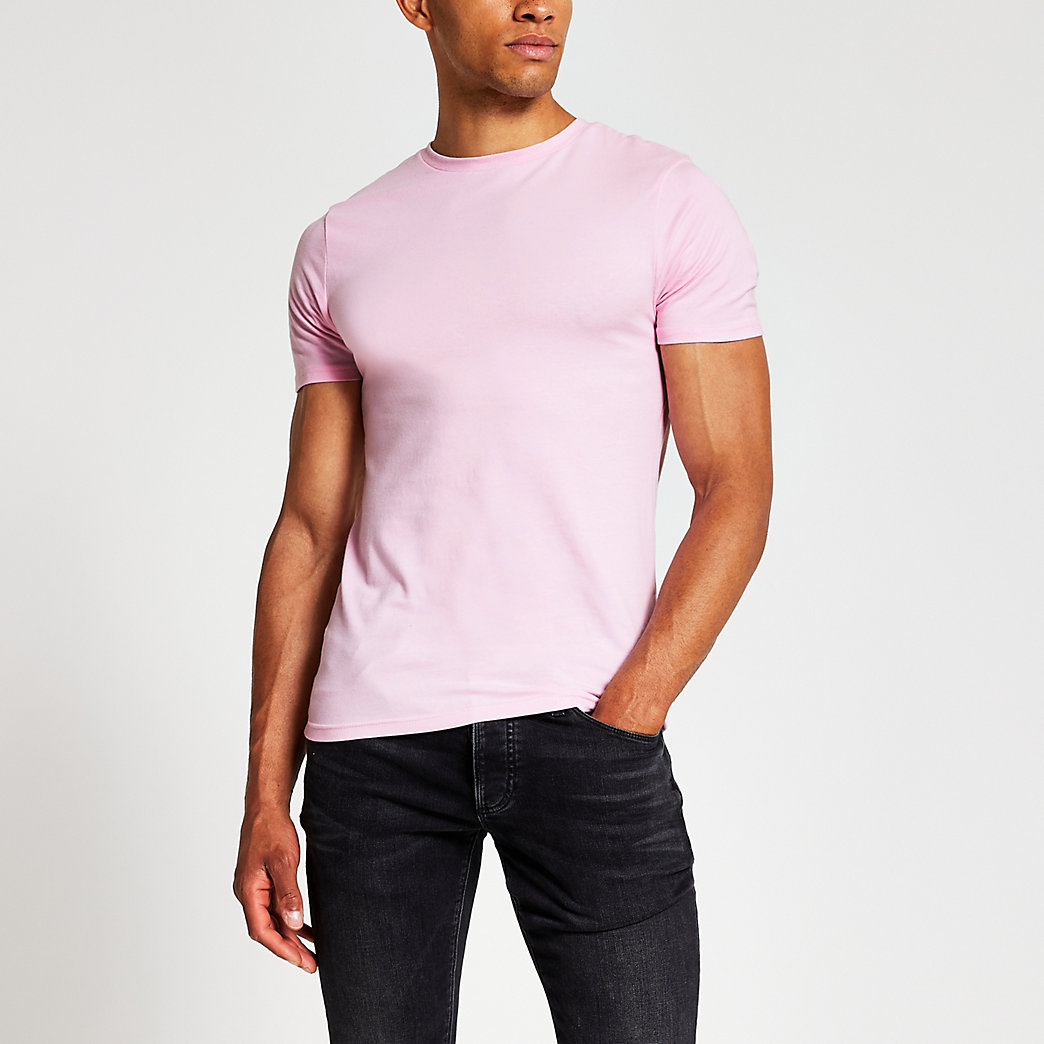 muscle fit t shirt