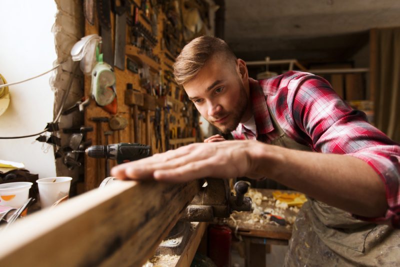 Woodworking Clothing: How to Be a Fashionable Carpenter – The Fashionisto