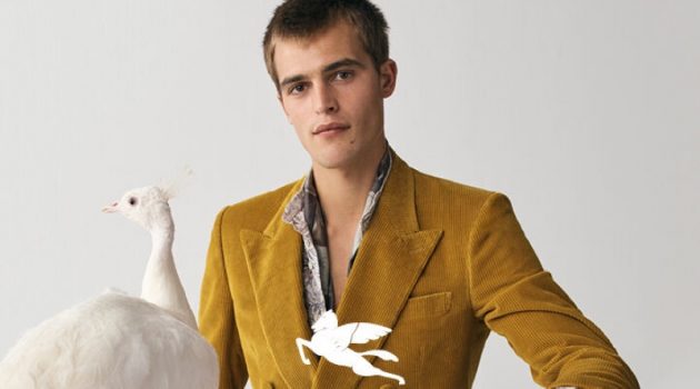 We Are All One: Etro Unveils Fall '20 Campaign Parker van Noord stars in Etro's fall-winter 2020 men's campaign.