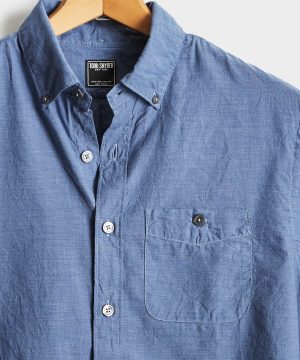 Lightweight Button Down Shirt in Navy Lightweight Button Down Shirt in Navy
