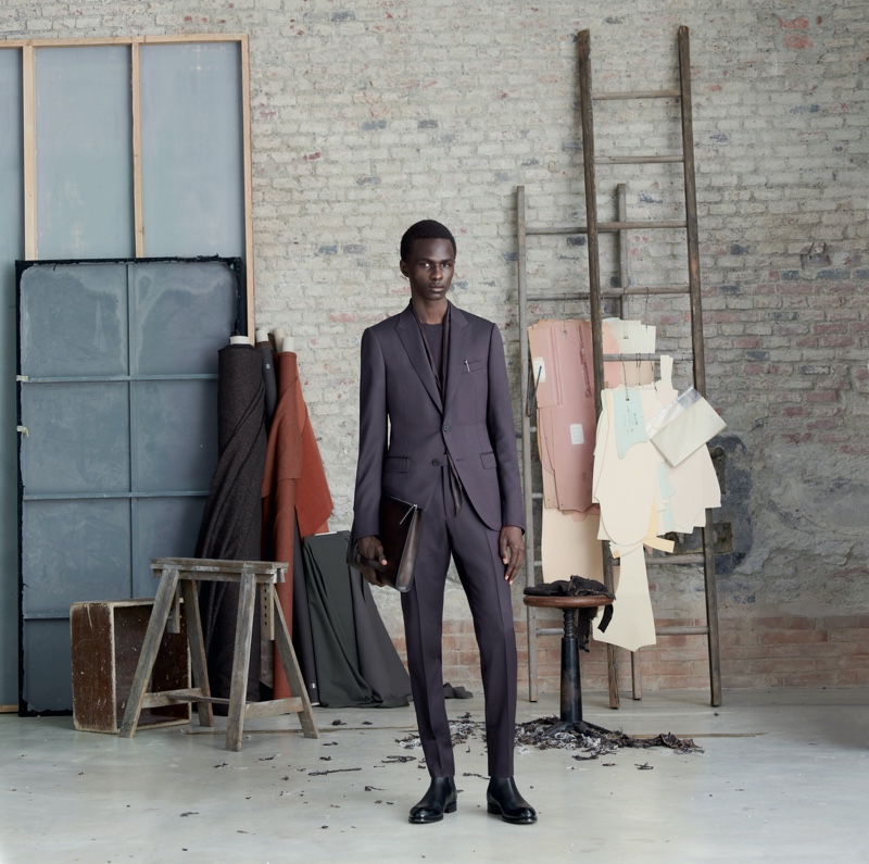 Model Malick Bodian stars in Ermenegildo Zegna's fall-winter 2020 campaign. » Sustainable Efforts Take Priority for Ermenegildo Zegna Fall '20 Campaign Model Malick Bodian stars in Ermenegildo Zegna's fall-winter 2020 campaign.