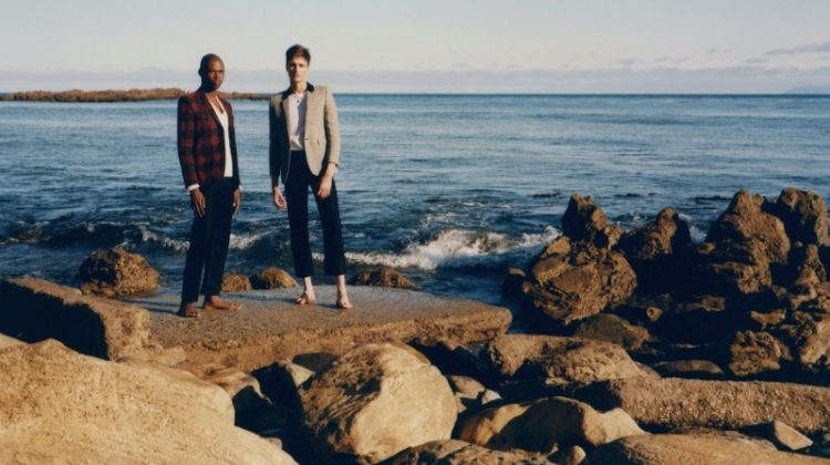 Alexander & Tyler Don Sleek Fashions for Life & Style México