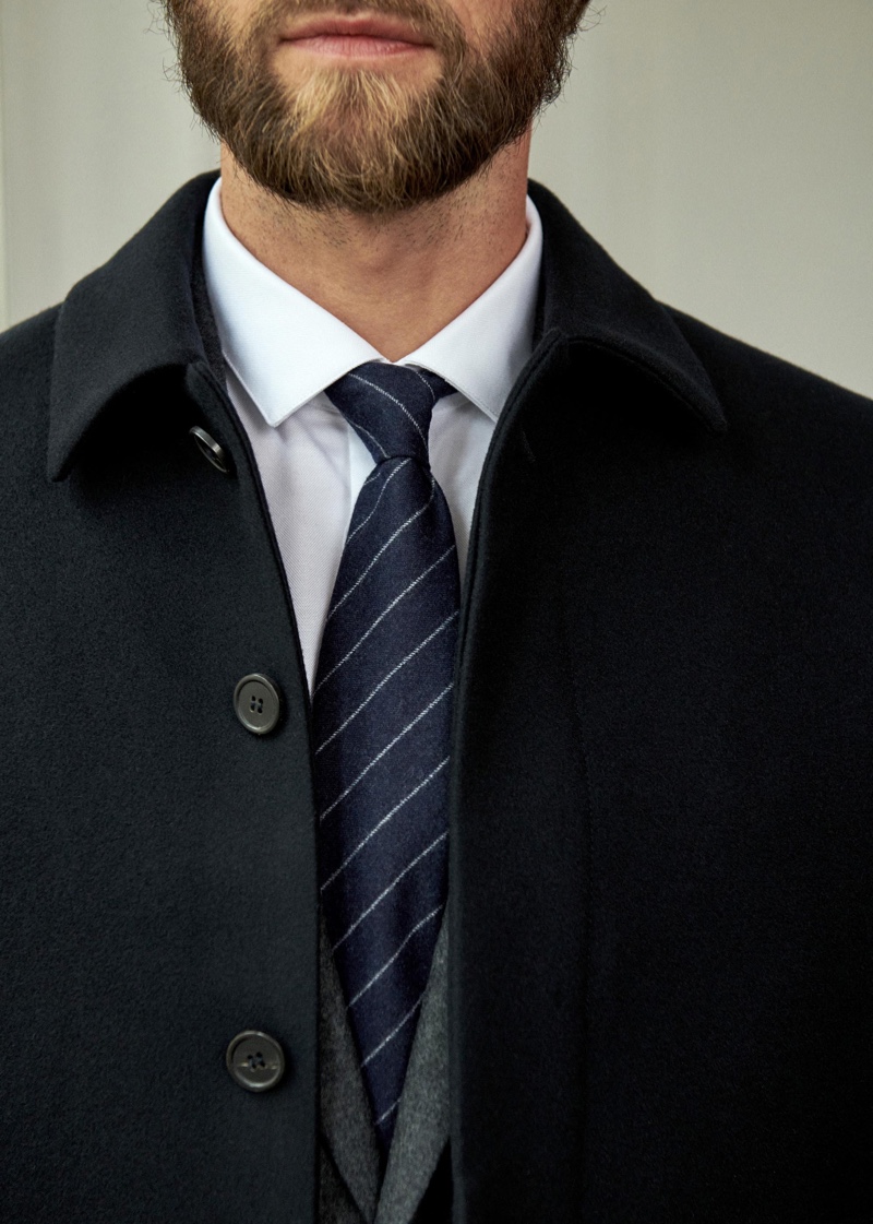 Outerwear makes an appearance for fall with Octobre's classic Frank coat. » Jan Suits Up in Octobre Semaine Collection Outerwear makes an appearance for fall with Octobre's classic Frank coat.