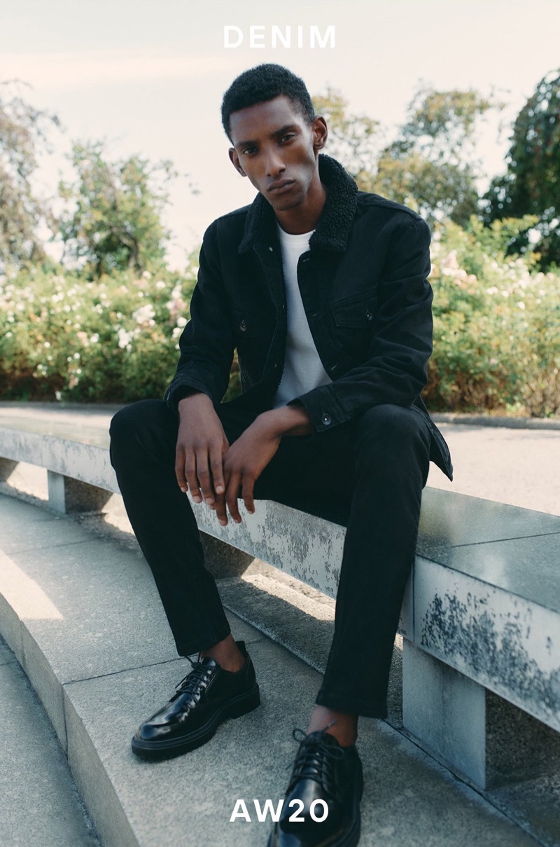 Myles Dominique sports a fall-winter 2020 denim look from Reserved.