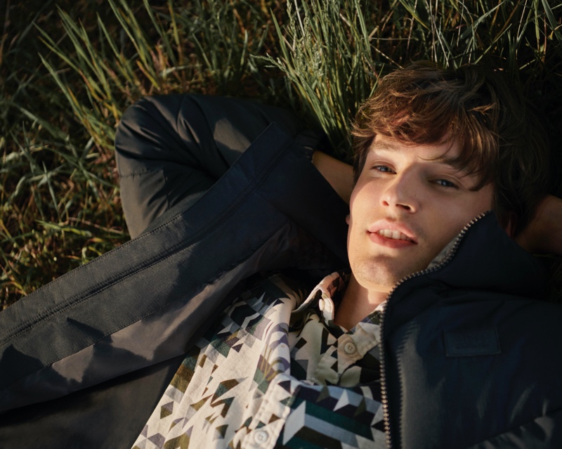 Model Frederik Ruegger stars in Esprit's fall-winter 2020 campaign.