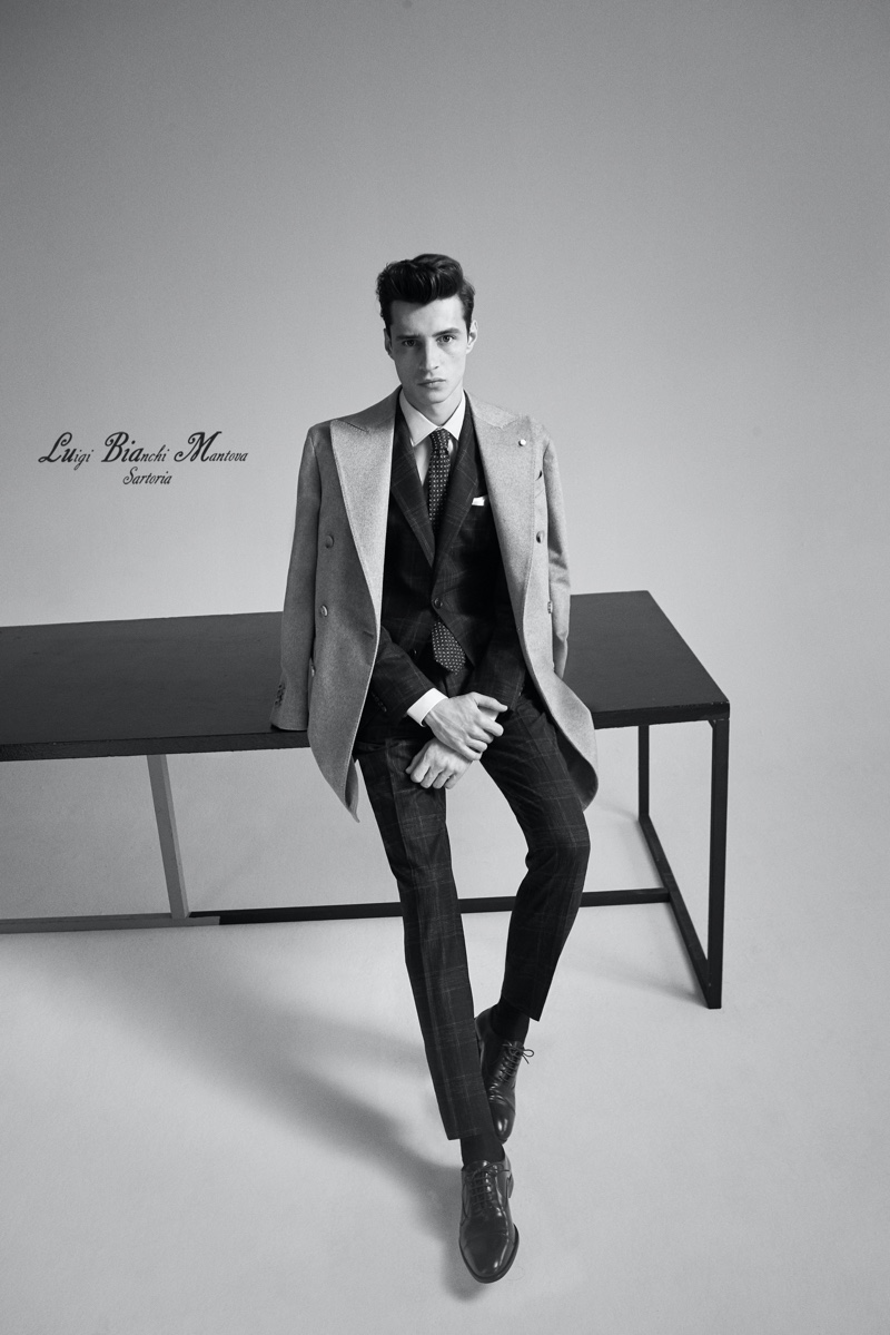 Luigi Bianchi Mantova enlists model Adrien Sahores as the face of its fall-winter 2020 collection. » Adrien Suits Up for Luigi Bianchi Mantova Fall '20 Campaign Luigi Bianchi Mantova enlists model Adrien Sahores as the face of its fall-winter 2020 collection.