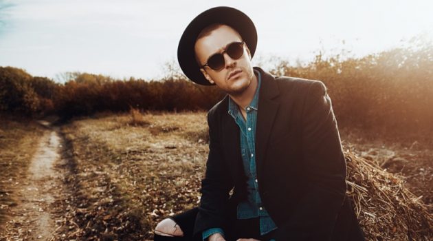 Classic Hat Styles for Men Male Model Autumn Style Hat Outdoors