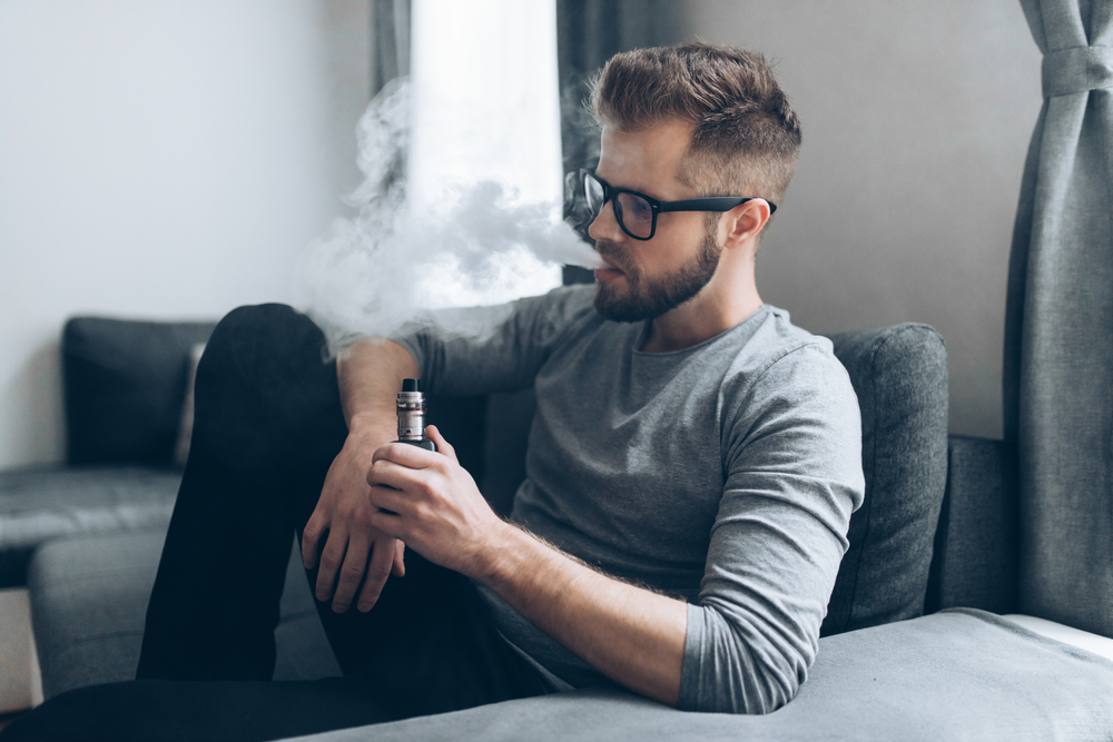 5 of the Best Disposable CBD Vape Pens for Beginners | The Fashionisto