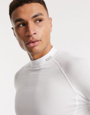 ASOS 4505 icon training base layer long sleeve t-shirt with quick dry in white ASOS 4505 icon training base layer long sleeve t-shirt with quick dry in white