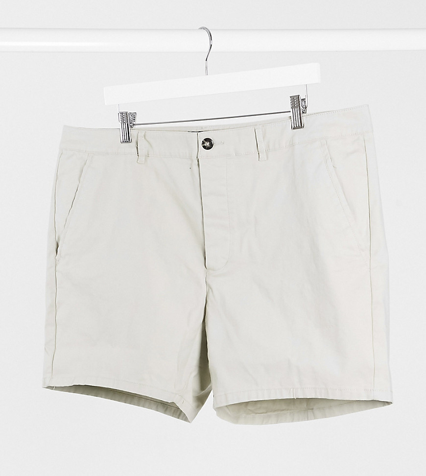 beige chino shorts