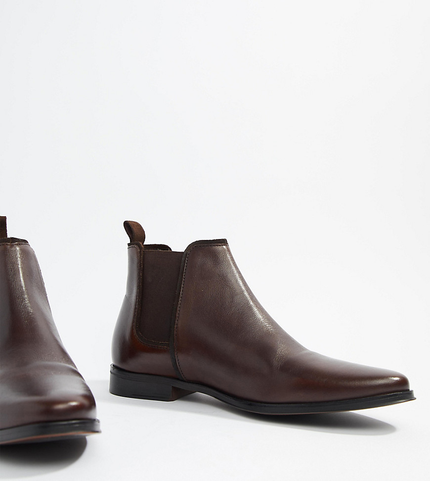 wide fitting chelsea boots