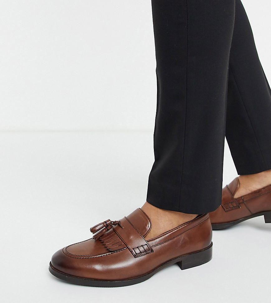 wide fit loafers size 6