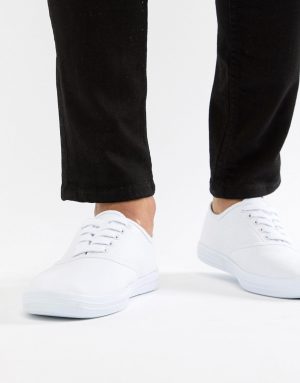 ASOS DESIGN oxford plimsolls in white canvas ASOS DESIGN oxford plimsolls in white canvas