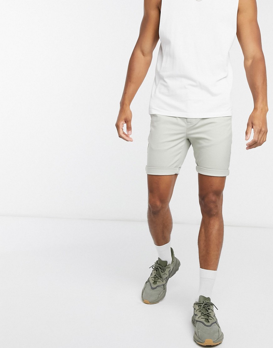 beige chino shorts