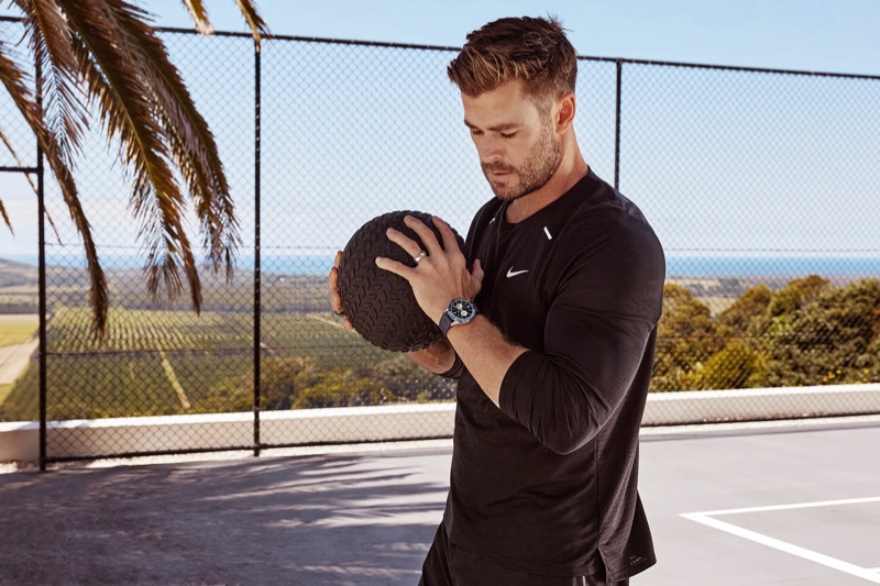 Chris Hemsworth sports TAG Heuer's Connected watch for its latest campaign.