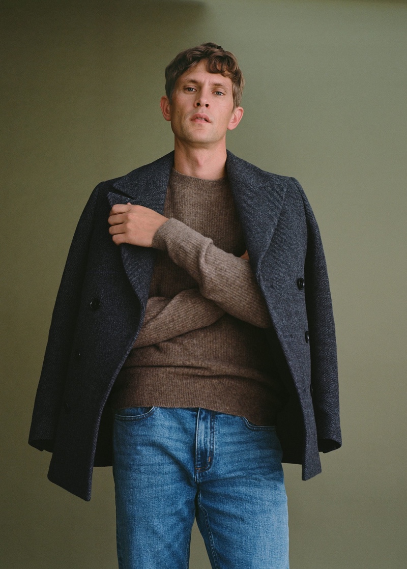 Mathias Lauridsen layers in fall-winter 2020 styles from Mango.