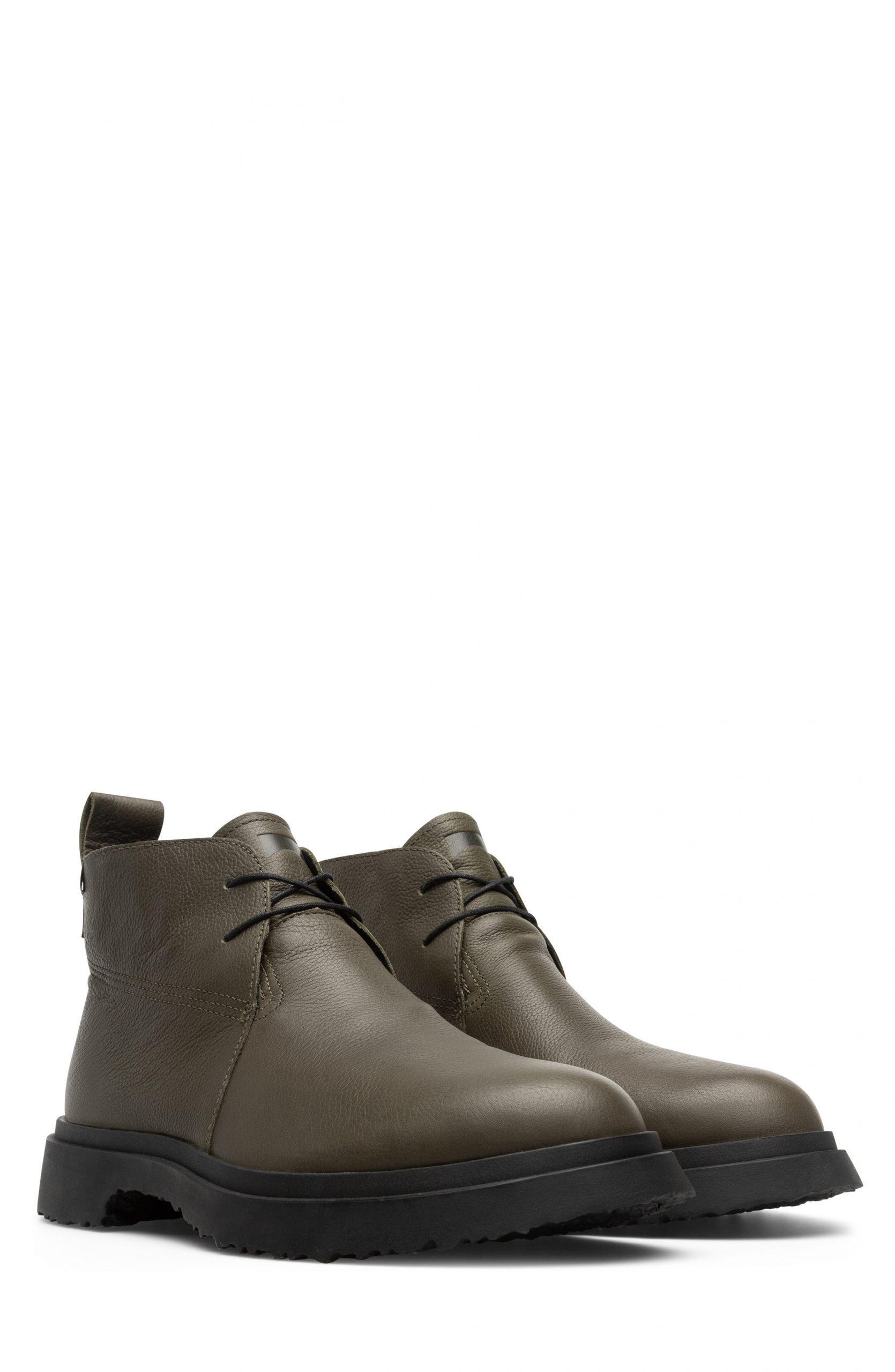 camper chukka boots