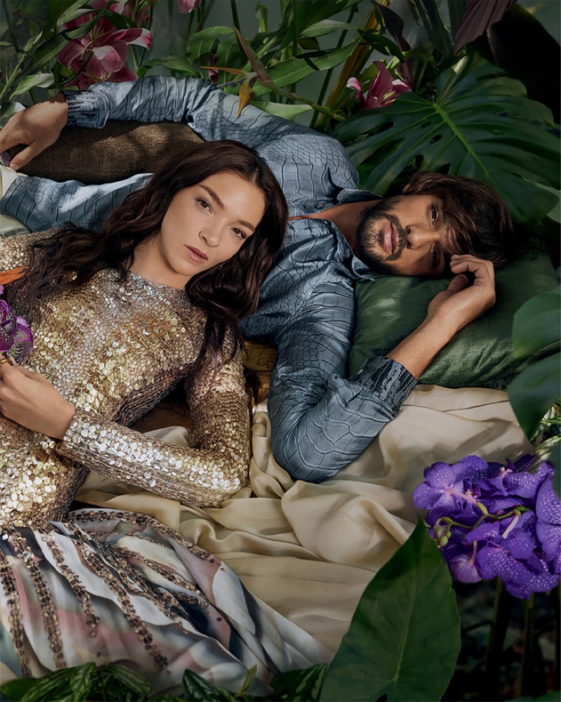 Mariacarla Boscono and Marlon Teixeira appear in Roberto Cavalli's Paradise Found fragrance campaign.