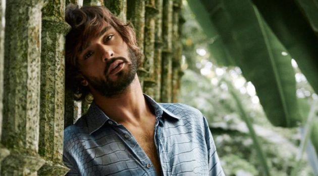Marlon Stars in Roberto Cavalli Paradise Found Fragrance Campaign Marlon Teixeira fronts Roberto Cavalli's Paradise Found fragrance campaign.
