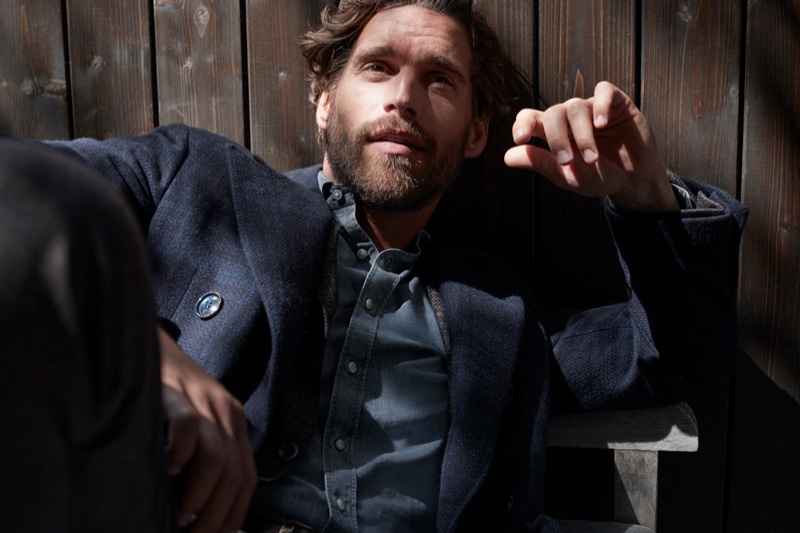 Simone Bredariol dons a chic look from Canali.