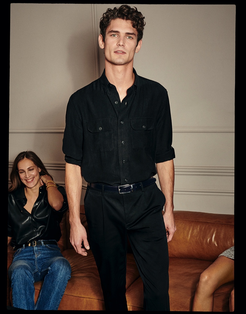 Sporting all black, Arthur Gosse wears Mango for the brand's holiday 2020 campaign.