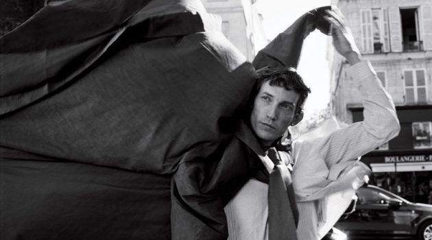 Jamie Dornan Posing Nude in 2007 For Visionaire Magazine