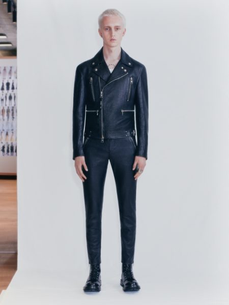 Alexander McQueen Pre Fall 2021 Mens Collection Lookbook 018