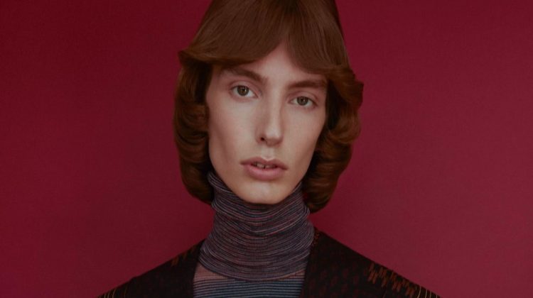 Casper Channels ’60s Style for Wonderland