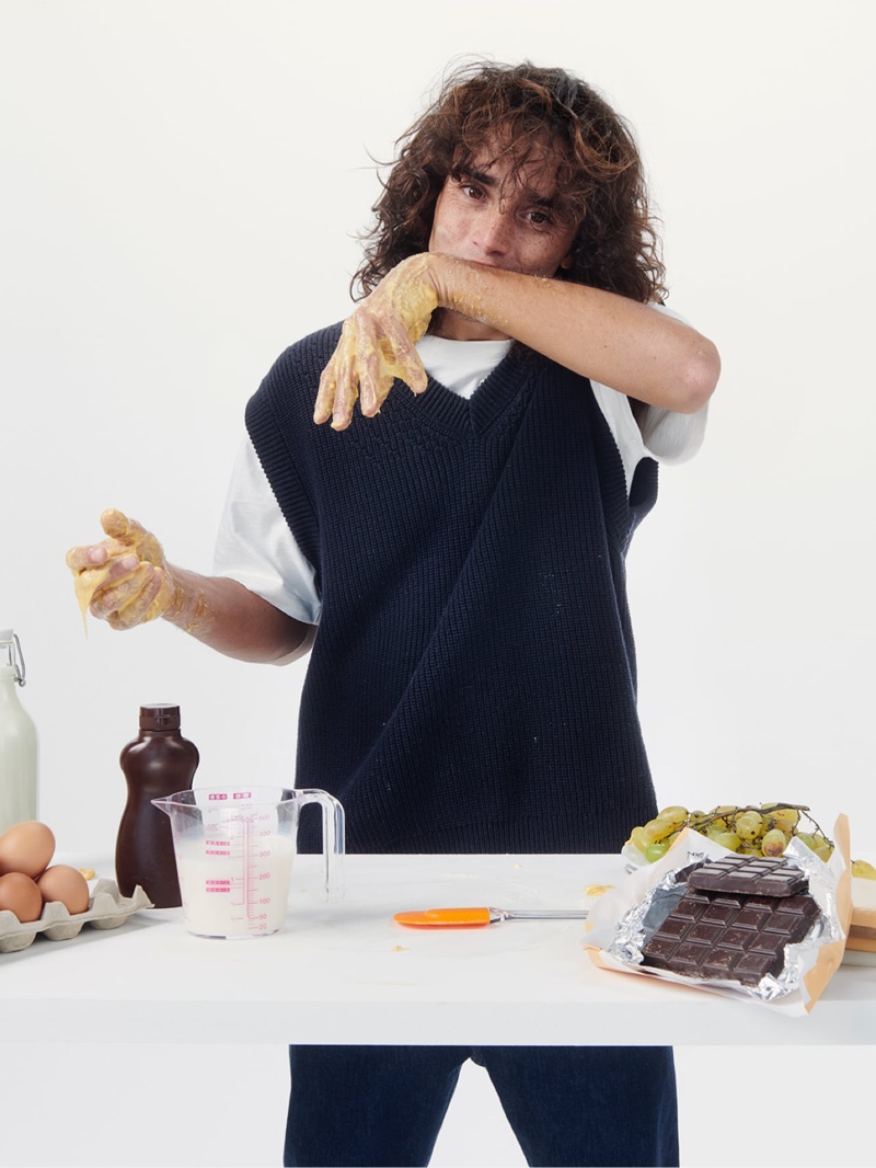 Model Naleye Junior Dolmans gets his hands dirty in the kitchen as he stars in Closed's spring 2021 men's campaign.