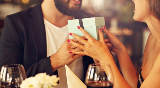 Why Peridot Jewelry Makes a Fantastic Gift for Women Couple Gift