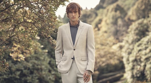Gabriel-Kane Day-Lewis Connects with Ermenegildo Zegna for Spring Campaign Ermenegildo Zegna enlists Gabriel-Kane Day-Lewis as the star of its spring-summer 2021 campaign.