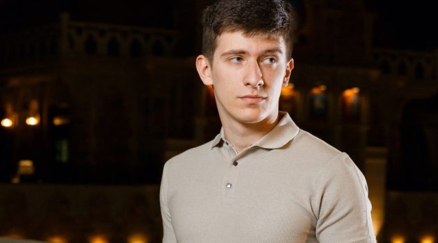 How to Dress to Impress at the Casino Man in Polo Shirt and Trousers