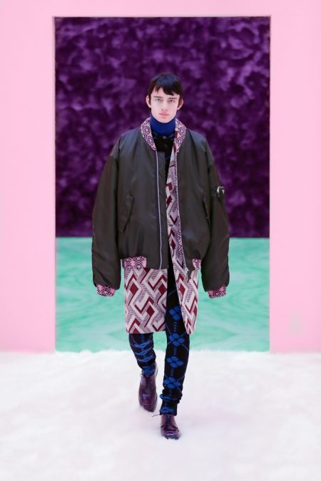 Prada Fall Winter 2021 Mens Collection 011