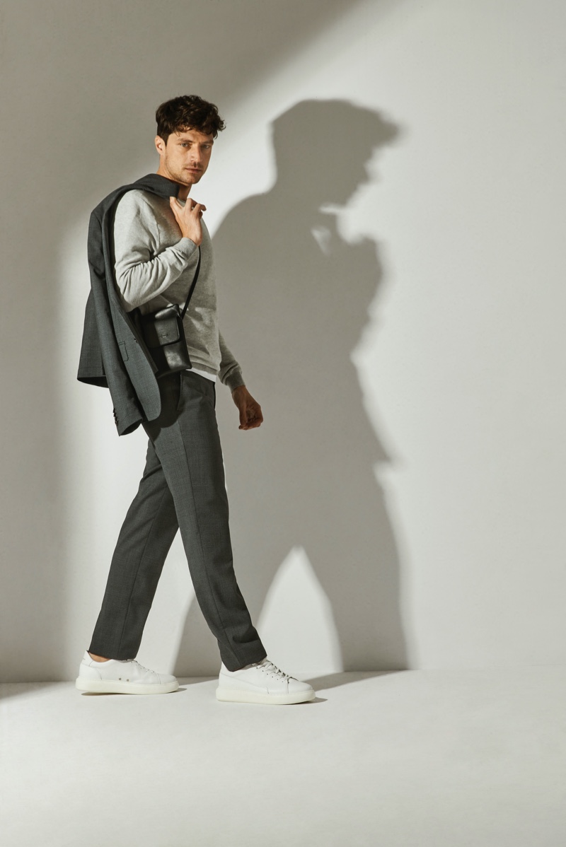 Roberto Verino enlists model Laurent Meri as the face of its spring-summer 2021 men's collection.