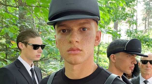 Tashi, Tyler, Claus & Reece Front Burberry Spring Campaign Tashi Jay Kwayie fronts Burberry's spring-summer 2021 men's campaign.