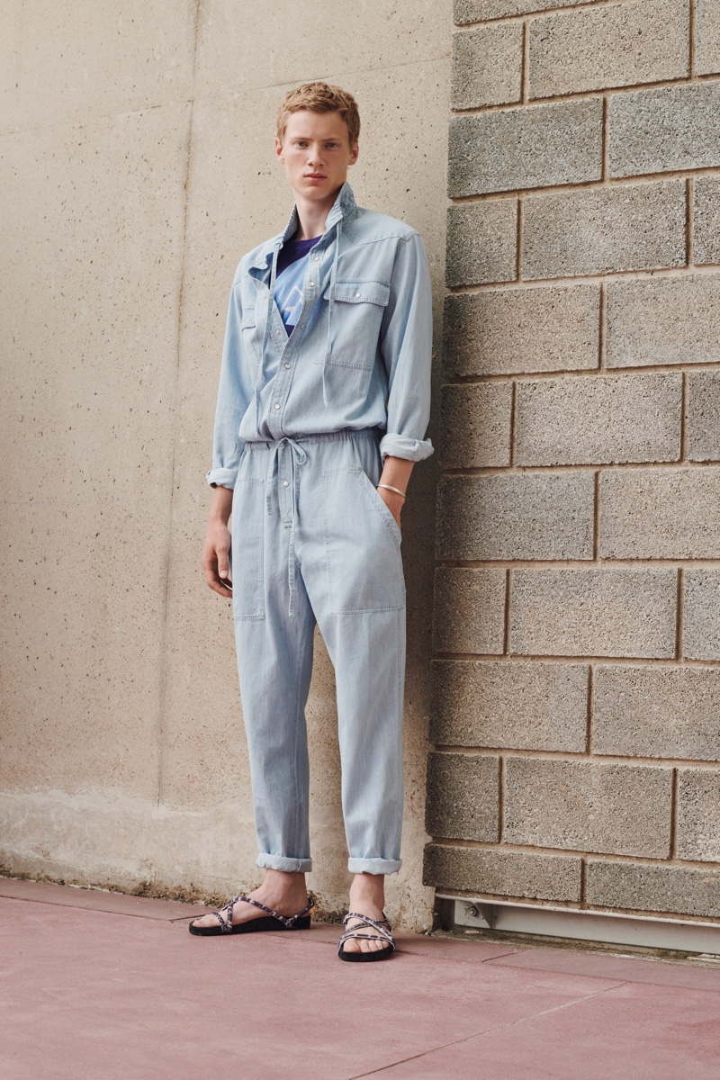 Braien Vaiksaar makes a case for monochromatic style in a sun-kissed look from Isabel Marant's spring-summer 2021 men's collection.