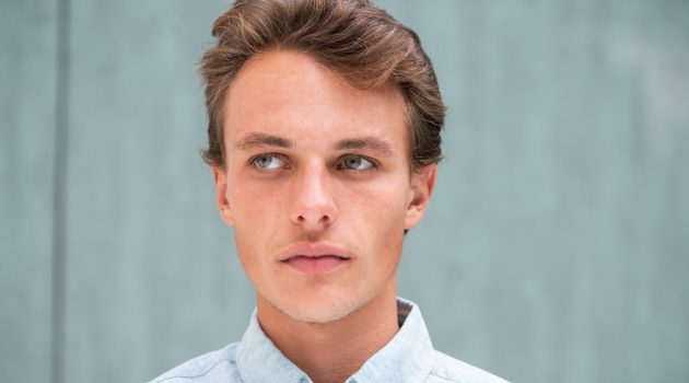 How to Safely Order Non Prescription Colored Contacts Online Man with Blue Eyes