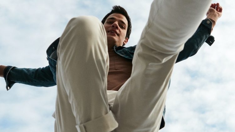 Pedro Giaferris stars in Mavi's spring-summer 2021 men's campaign.