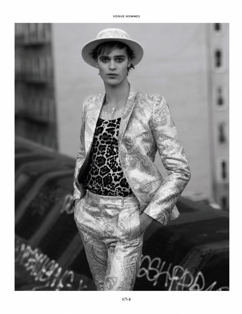 Parker van Noord 2021 Vogue Hommes Paris Fashion Editorial 012