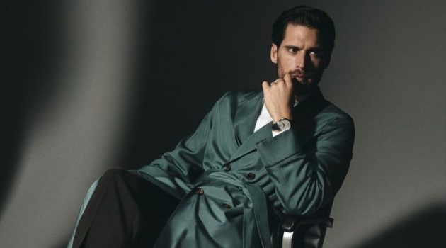 Simone Dons Dapper Numbers & Luxe Watches for Wall Street Italia Simone Dons Dapper Numbers & Luxe Watches for Wall Street Italia