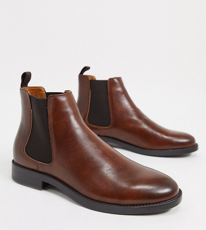 wide chelsea boots men's