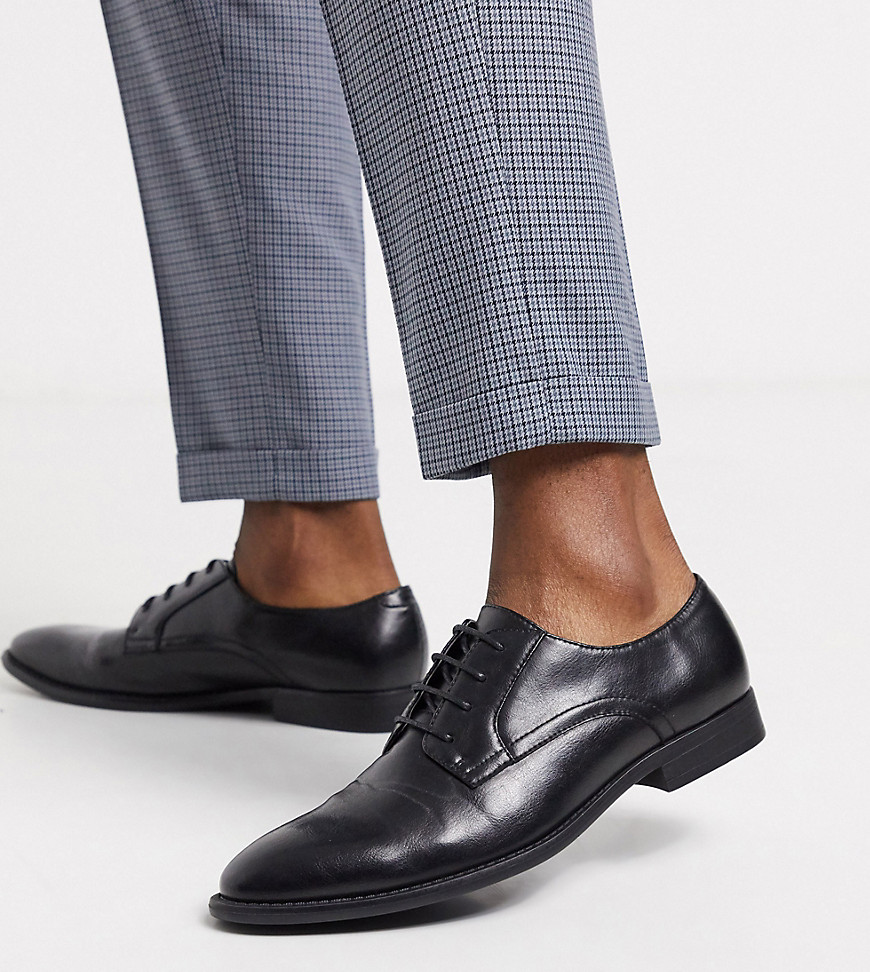 ASOS DESIGN Wide Fit derby shoes in black faux leather | The Fashionisto