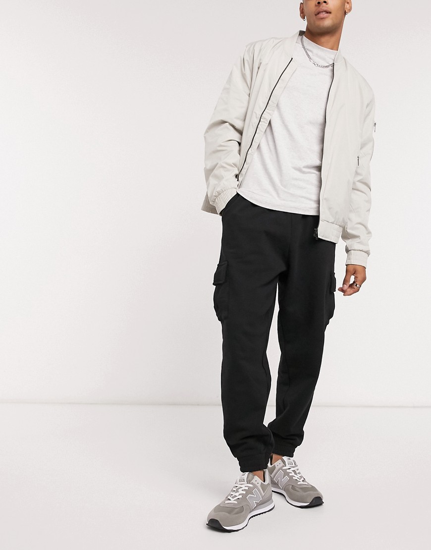 women's sweatpants with cargo pockets