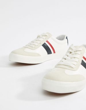 ASOS DESIGN retro sneakers in white with navy and red stripe ASOS DESIGN retro sneakers in white with navy and red stripe