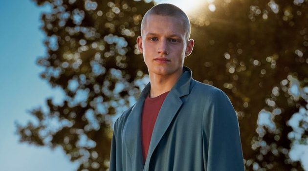 Claas, Chun & Kit Venture Outdoors for Bally Spring Campaign Donning a double-breasted coat, Claas Nemitz stars in Bally's spring-summer 2021 campaign.